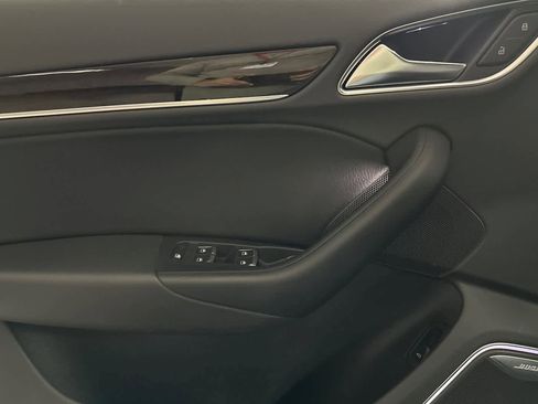 Used 2016 Audi Q3 2.0T Prestige image 12