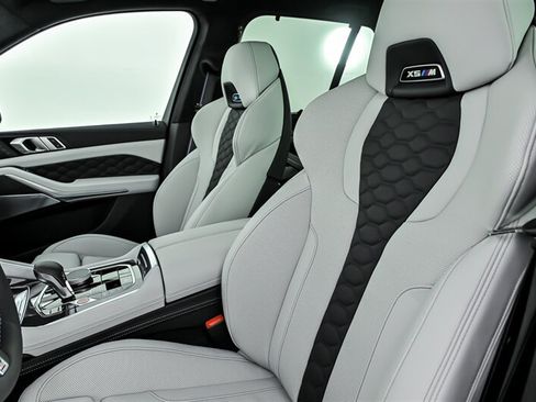 Used 2024 BMW X5 M Competition w/ Executive Package AWD/4WD image 19