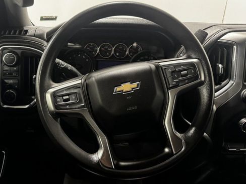 Used 2020 Chevrolet Silverado 1500 LT w/ Bed Protection Package image 4