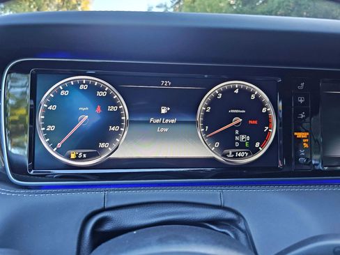 Used 2015 Mercedes-Benz S 550 4MATIC Coupe image 46