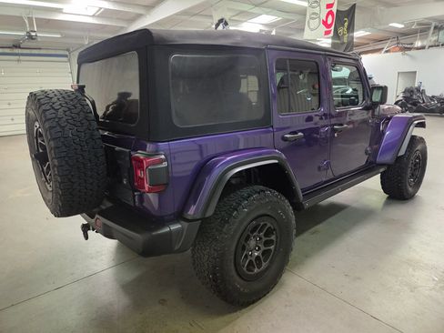 Used 2023 Jeep Wrangler Unlimited Rubicon w/ Xtreme 35 Tire Package AWD/4WD image 8