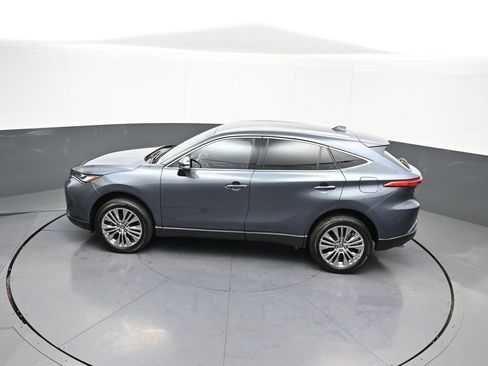 Used 2024 Toyota Venza Limited image 40