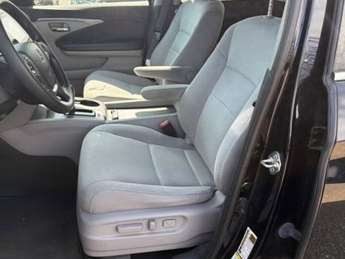 Used 2016 Honda Pilot EX image 5