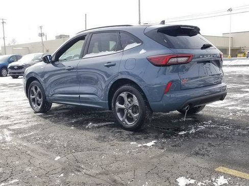 Certified 2023 Ford Escape ST-Line w/ Tech Pack #1 image 9