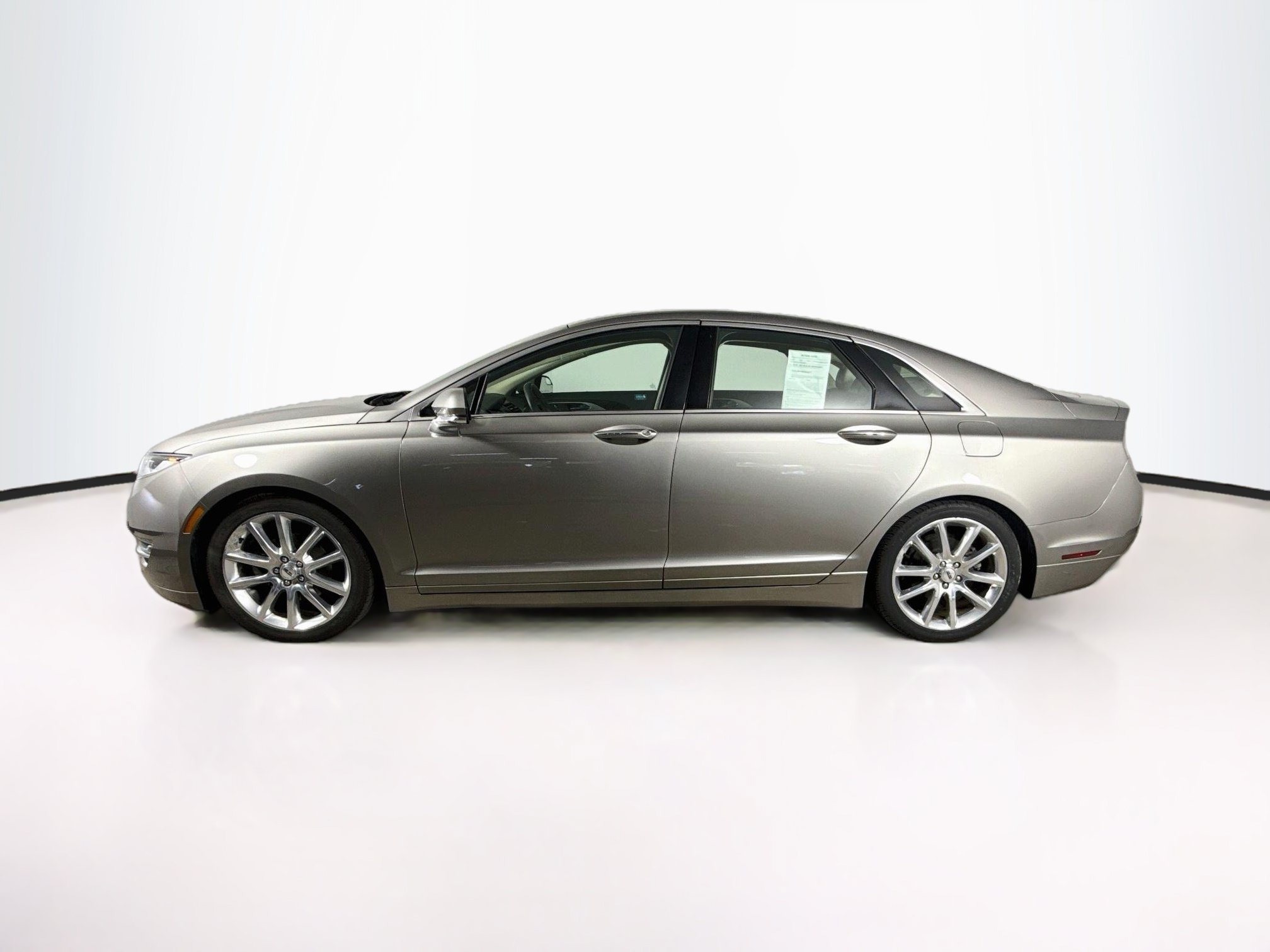 Used 2016 Lincoln MKZ Hybrid w/ Equipment Group 500A Select FWD image 7