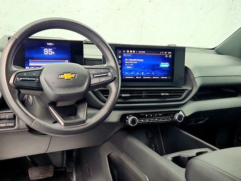 Used 2024 Chevrolet Silverado EV W/T image 10