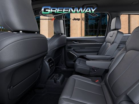 New 2026 Jeep Grand Cherokee L Limited w/ Limited Altitude Package RWD image 23