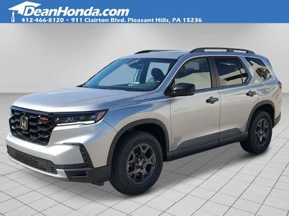 New 2025 Honda Pilot TrailSport