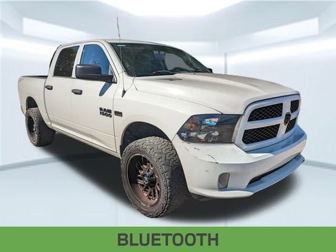 Used 2018 RAM 1500 Express w/ Express Value Package image 4