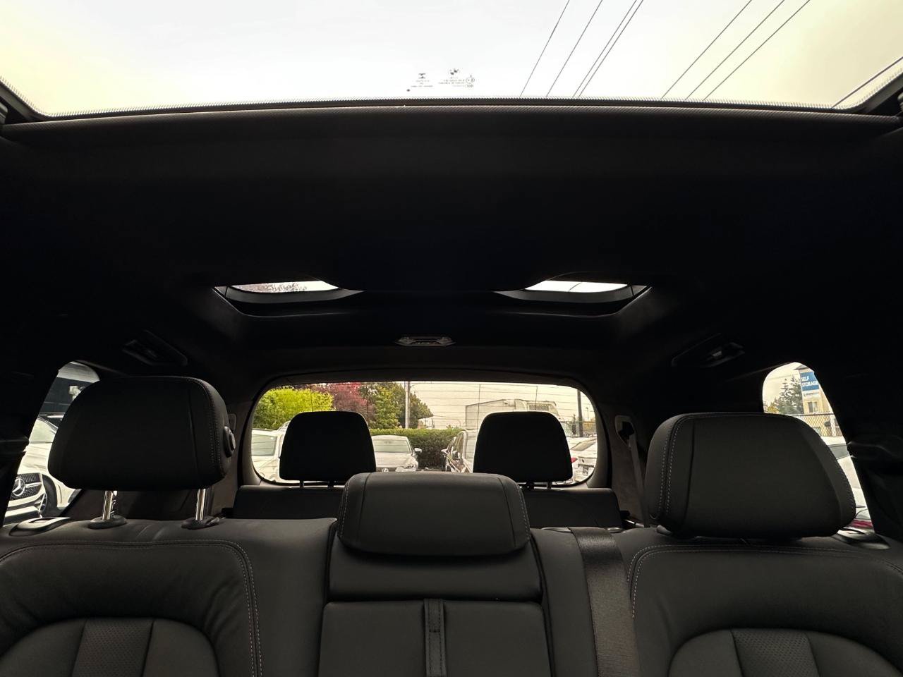 Used 2021 BMW X7 xDrive40i w/ M Sport Package AWD/4WD image 20