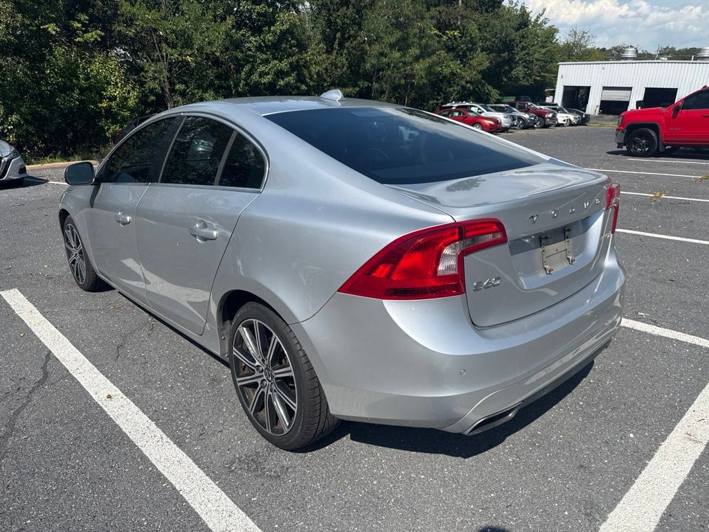 Used 2015 Volvo S60 T5 Platinum FWD image 3