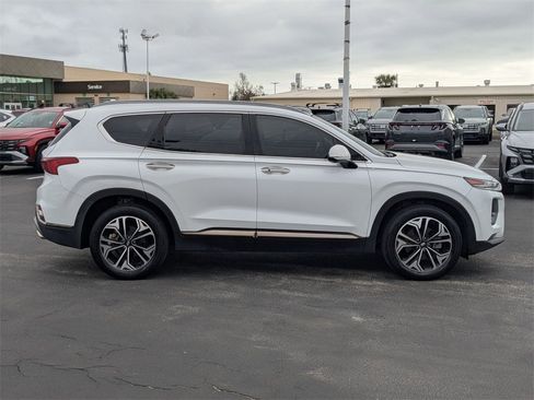 Used 2020 Hyundai Santa Fe Limited image 4