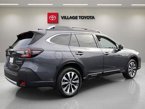 Used 2025 Subaru Outback Touring XT w/ Popular Package #2 image 4