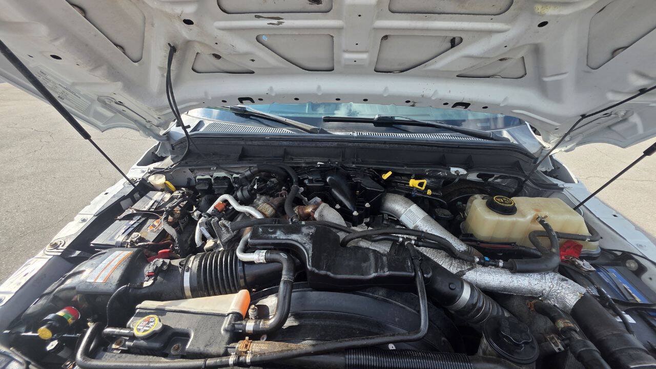 Used 2016 Ford F350 XL w/ Power Equipment Group AWD/4WD image 27