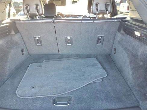 Used 2020 Cadillac XT4 Premium Luxury w/ Cold Weather Package image 7