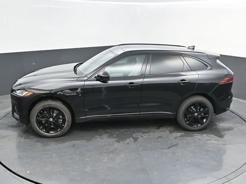 New 2026 Jaguar F-PACE R-Dynamic S image 40