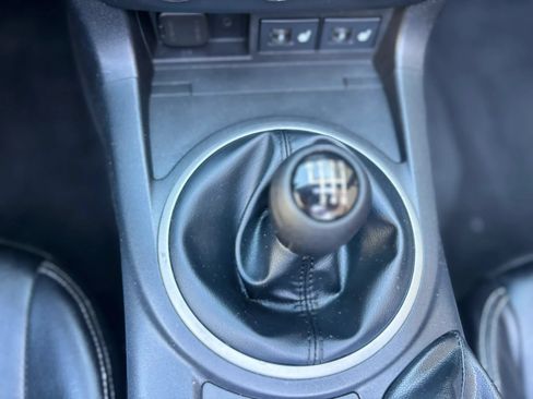 Used 2012 MAZDA MX-5 Miata Grand Touring w/ Premium Pkg RWD image 34