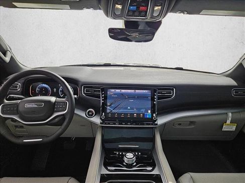 New 2026 Jeep Grand Wagoneer 2WD image 15