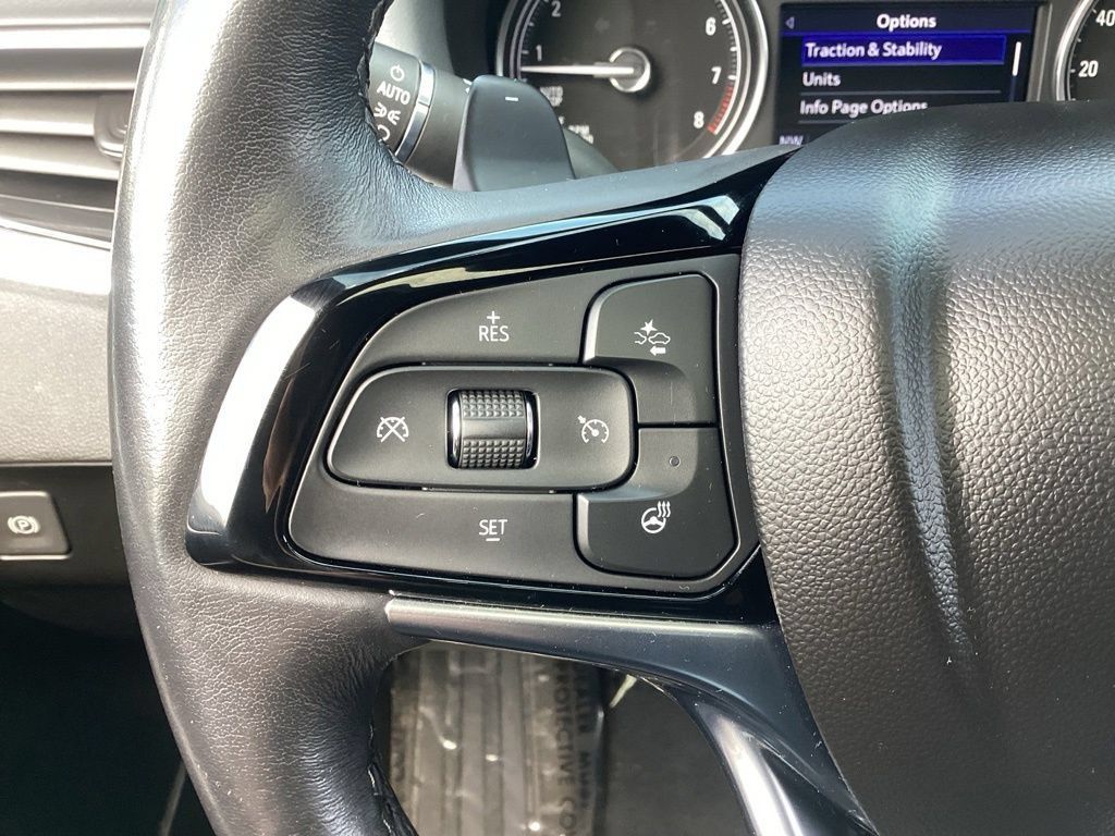 Used 2023 Buick Enclave Essence w/ Experience Buick Package AWD/4WD image 22