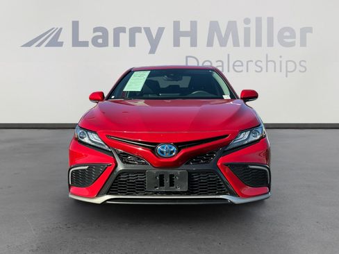 Used 2024 Toyota Camry XSE image 8