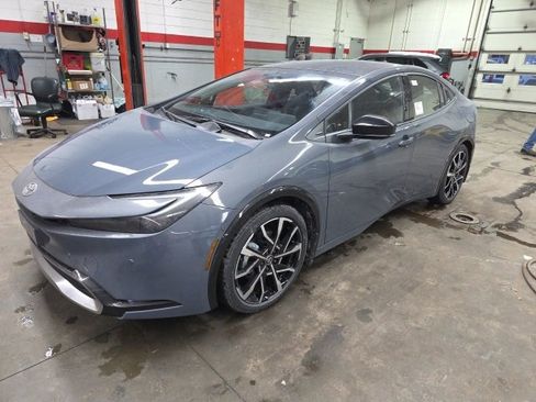 New 2026 Toyota Prius Plug-In Hybrid image 3