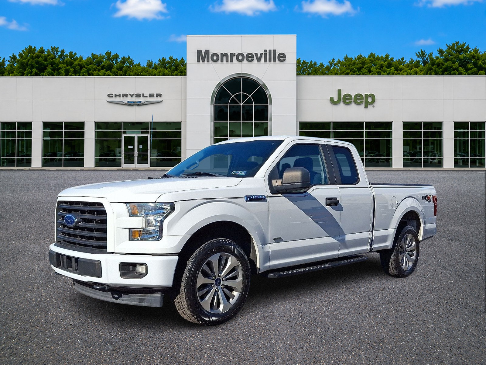 Used 2017 Ford F150 XL w/ Equipment Group 101A Mid AWD/4WD image 1