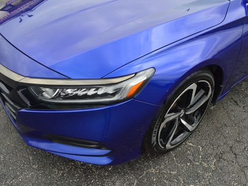 Used 2020 Honda Accord Sport image 3