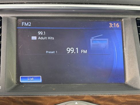 Used 2017 Nissan Armada Platinum w/ Captain Seat Package image 24