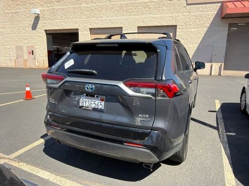 Used 2021 Toyota RAV4 XSE w/ XSE Grade Weather Package AWD/4WD image 5