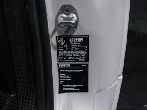 Used 2022 Ferrari SF90 Spider image 37