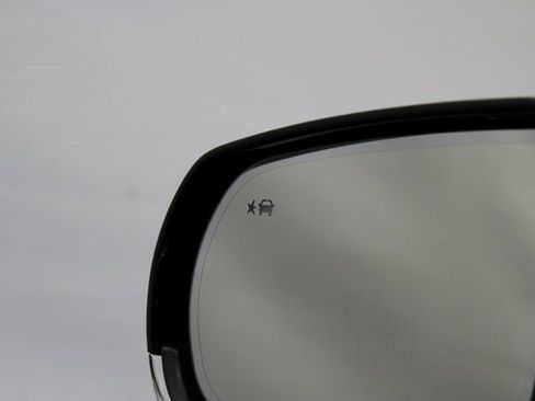 Certified 2025 Cadillac CT4 Premium Luxury image 25