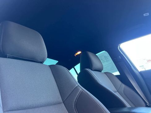 Used 2020 Dodge Charger SXT image 17