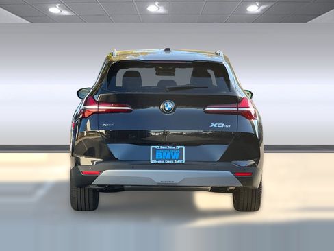 Used 2026 BMW X3 xDrive30i w/ Premium Package AWD/4WD image 9