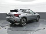 New 2025 Chevrolet Trax RS w/ Sunroof Package image 6