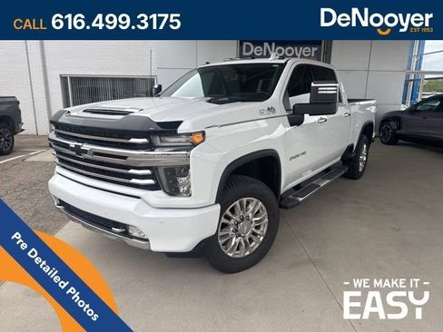 Used 2020 Chevrolet Silverado 2500 High Country w/ Z71 Off-Road Package AWD/4WD image 1