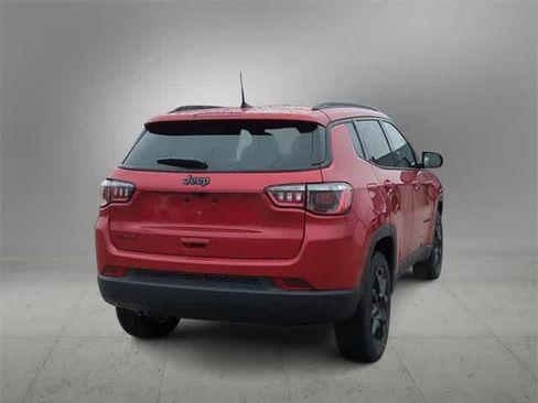 New 2026 Jeep Compass Latitude image 7