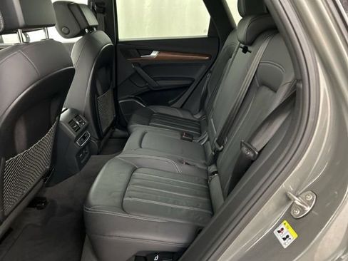 Used 2023 Audi Q5 2.0T Premium Plus image 23