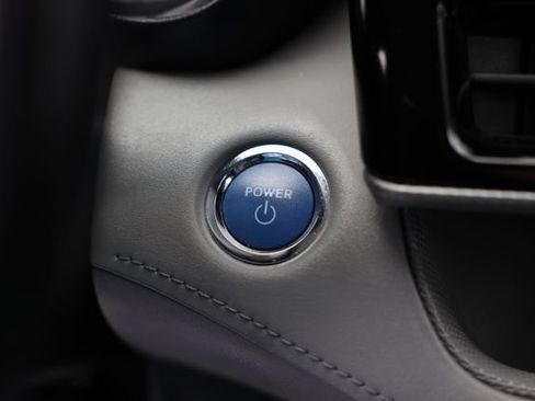 Used 2022 Toyota Highlander Platinum FWD image 25