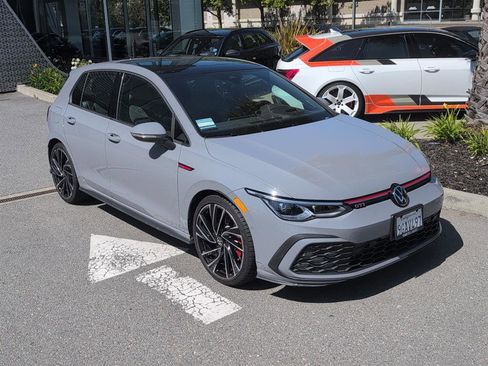Used 2023 Volkswagen GTI Autobahn FWD image 4