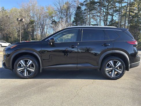 Used 2024 Nissan Rogue SL w/ SL Premium Package AWD/4WD image 23