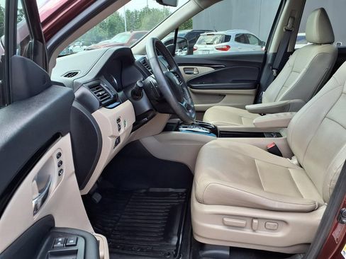 Used 2021 Honda Pilot Elite image 11