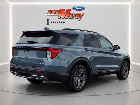 Used 2026 Ford Explorer Active w/ Active Comfort Package AWD/4WD image 4