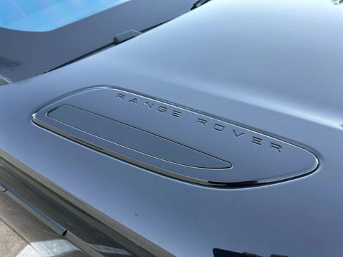 Used 2020 Land Rover Range Rover Velar R-Dynamic S image 34