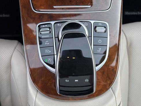Used 2019 Mercedes-Benz E 450 4MATIC Wagon image 28