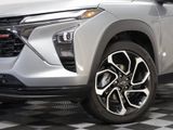 Certified 2024 Chevrolet Trax RS w/ Sunroof Package image 3