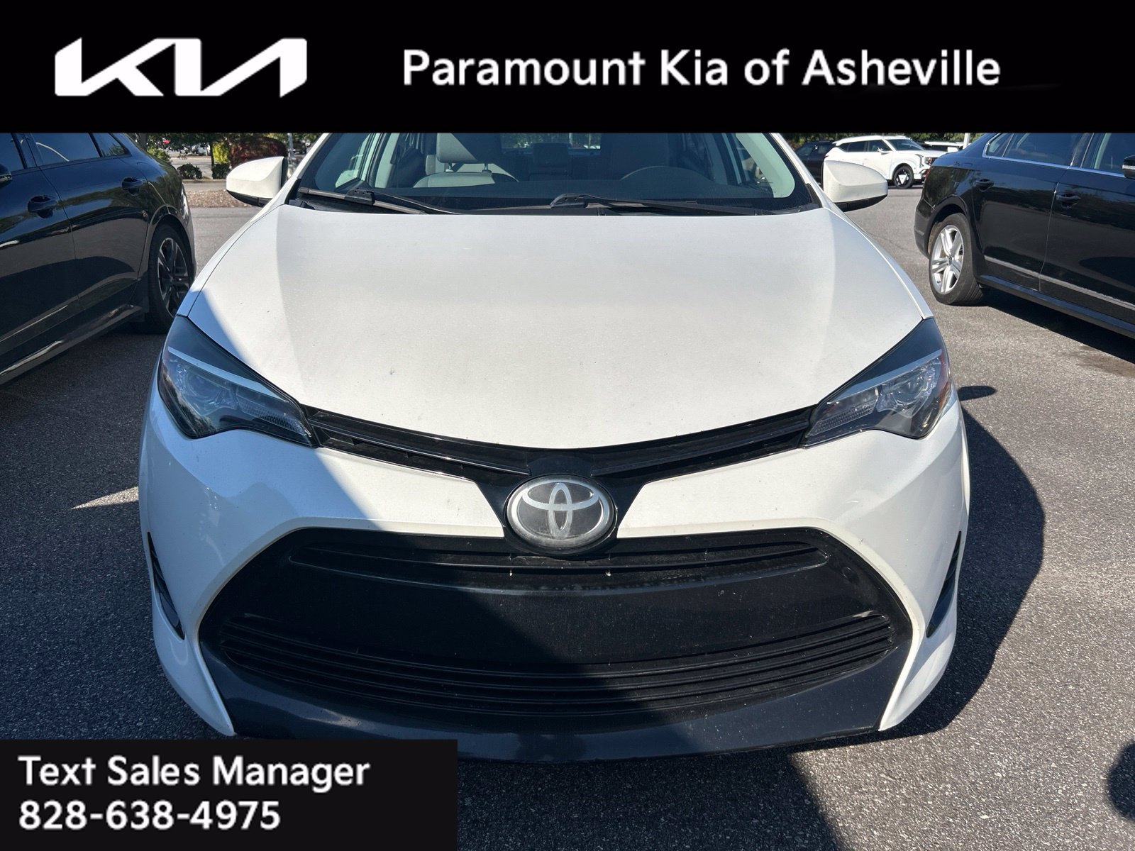 Used 2017 Toyota Corolla LE FWD image 1