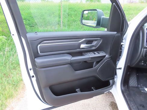 New 2026 RAM 1500 Big Horn AWD/4WD image 25