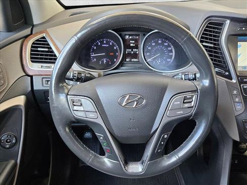 Used 2018 Hyundai Santa Fe Limited FWD image 14