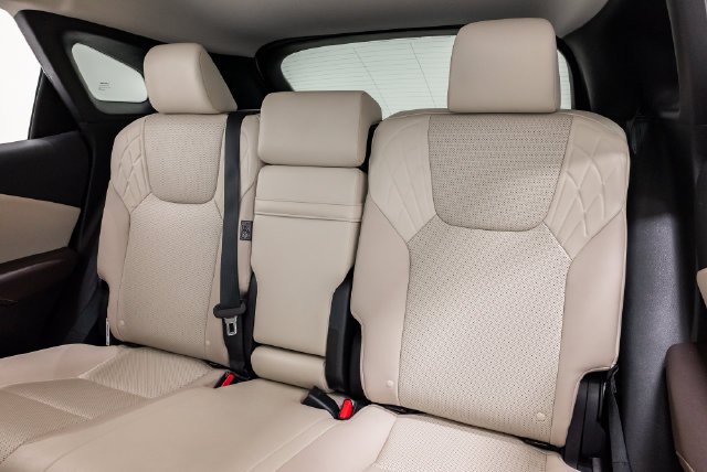 Used 2024 Lexus RX 350 FWD w/ Technology Package image 23