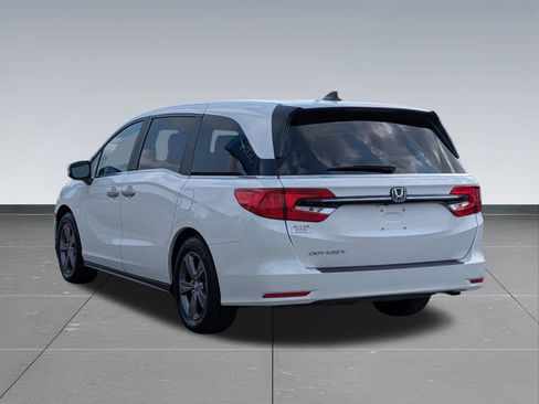 Used 2024 Honda Odyssey EX image 4